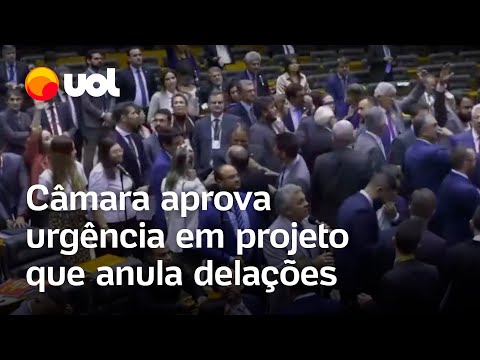 Câmara aprova urgência em projeto que anula delações e ajudaria Bolsonaro