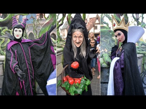 Disney Villains Montage at Disneyland Paris Halloween - Maleficent's Court: Hag, Evil Queen, Gaston+ - UCe-gHr2O_LP7t0YJYHZQZlg