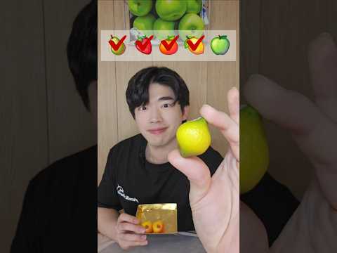 Emoji mukbang with fruit shaped marzipan 🇳🇱 😋🍊 #emojichallenge