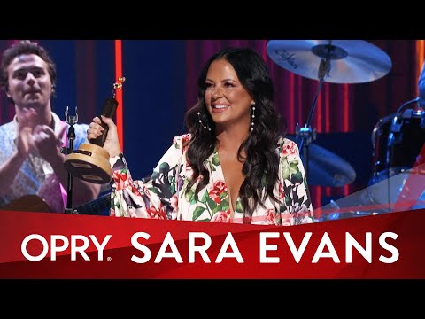 Sara Evans' Opry Member Induction | Induction & Invitations | Opry