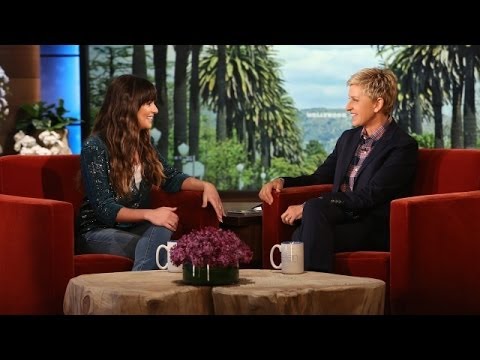 Lea Michele's Vocal Routine - UCp0hYYBW6IMayGgR-WeoCvQ