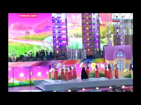 ВАЛЕРИЯ - Птица-разлука. Концерт "Россия молодая" 2011 - UC8ctItMhn_FNS1c301_Q-zA