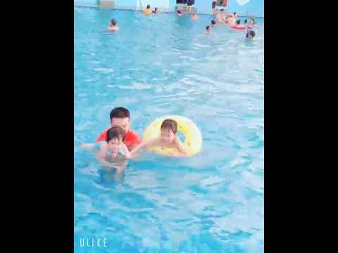 cái hồi chưa biết bơi 😀