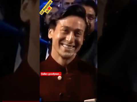 Gallan Goodiyaan ♥️💎 #oldsong #dance #akshaykumar #farhanakhtar