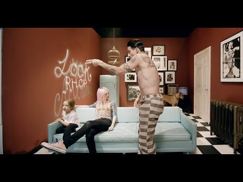 Red Hot Chili Peppers - Look Around [Official Music Video] - UCEuOwB9vSL1oPKGNdONB4ig