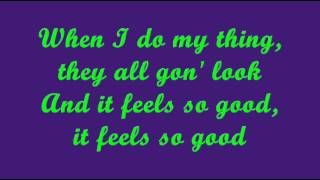 Piton bilan jinsiy aloqa