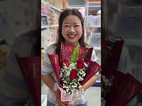 แม่เดือนยิ้มไม่หุบเลย