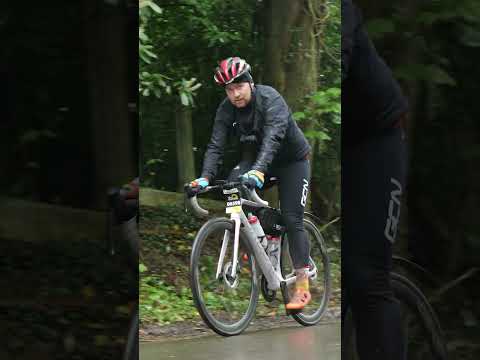 Cillian took on the Ronde Van Vlaanderen, here’s some clips of how
it went!!
