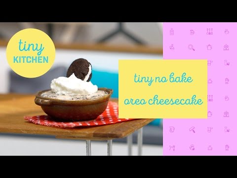 Tiny Kitchen | Tiny No Bake Oreo Cheesecake