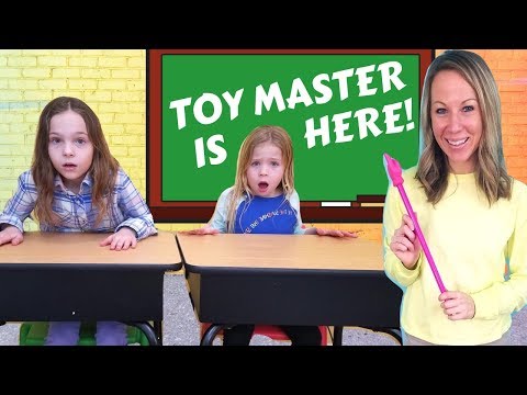 Toy Master Comes to Toy School - UC8MR0wSTbzs5Yo7DgP04P-w
