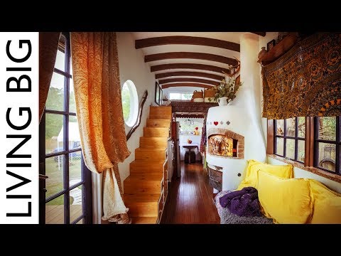 Amazing DIY European Style Tiny House With Pizza Oven - UCoNTMWgGuXtGPLv9UeJZwBw