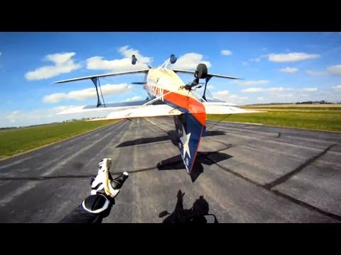 GoPro HD: Airplane Tail Grab with the Werth Brothers - UCqhnX4jA0A5paNd1v-zEysw