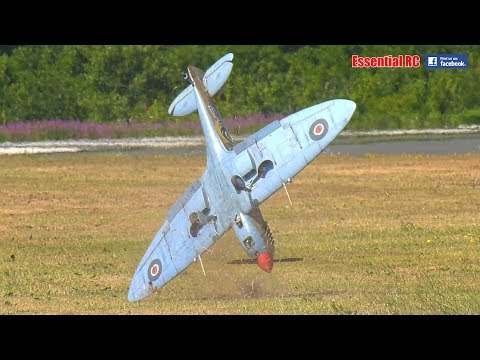 SUPER SCALE radio controlled (RC) SPITFIRES ! LOW PASSES, CLOSE FORMATION and CRASH LANDINGS ! - UChL7uuTTz_qcgDmeVg-dxiQ