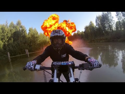 GoPro: Fireball Watercross - UCqhnX4jA0A5paNd1v-zEysw