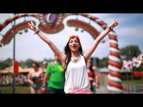 Tomorrowland 2014 | Colourbomb - UCsN8M73DMWa8SPp5o_0IAQQ