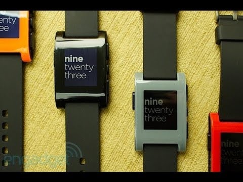 Pebble Smartwatch Hands On | Engadget At CES 2013 - UC-6OW5aJYBFM33zXQlBKPNA