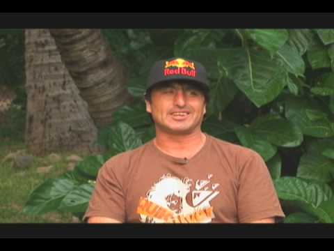 Huge Japanese Typhoon Surfer Ross Clarke Jones Interview - UCblfuW_4rakIf2h6aqANefA