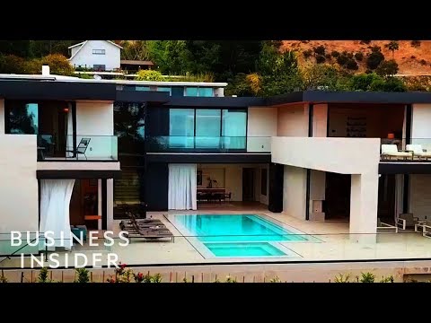 Inside A $12,000-A-Night Airbnb In Hollywood - UCcyq283he07B7_KUX07mmtA