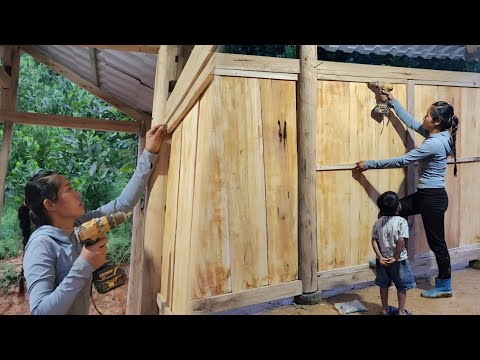 Hoa Ca joins small planks into sturdy walls - the life of a single mother