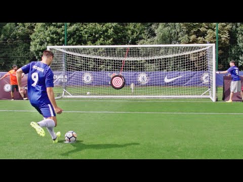 Soccer Trick Shots ft. Chelsea F.C. | Dude Perfect - UCRijo3ddMTht_IHyNSNXpNQ