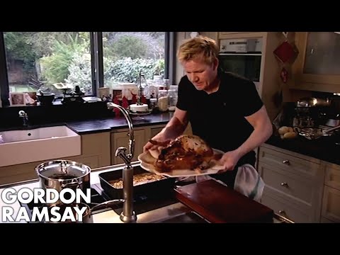 CHRISTMAS RECIPE: Roasted Turkey With Lemon Parsley & Garlic | Gordon Ramsay - UCIEv3lZ_tNXHzL3ox-_uUGQ