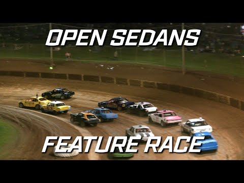 Open Sedans: A-Main - Archerfield Speedway - 02.01.2022 - dirt track racing video image