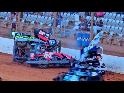 Baypark Speedway - Stockcars - 7/12/24 - dirt track racing video image