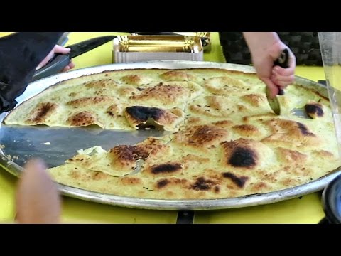 Italy Street Food. Cooking the Farinata Dish. Turin Street Food Parade - UCdNO3SSyxVGqW-xKmIVv9pQ