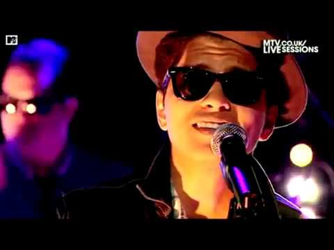 Bruno Mars - Count On Me (MTV Sessions Live)