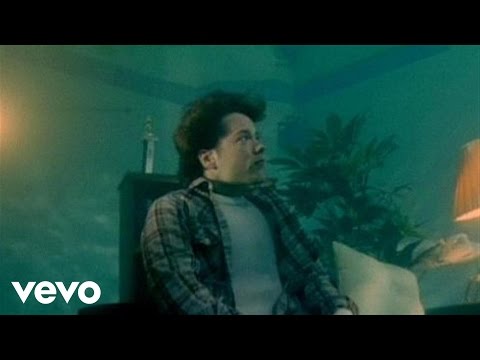Low Millions - Statue - UC2kTZB_yeYgdAg4wP2tEryA