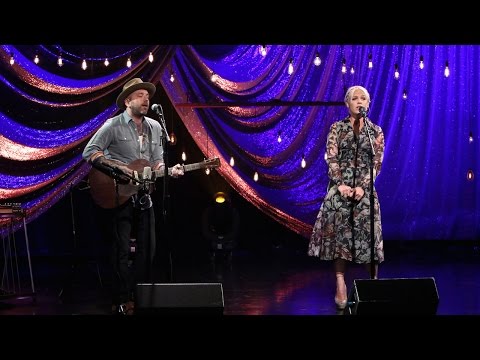 You + Me Performs 'You and Me' - UCp0hYYBW6IMayGgR-WeoCvQ