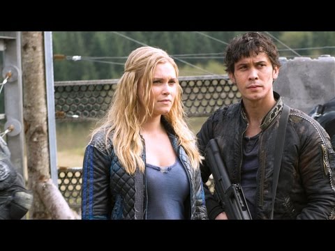 The 100: Eliza Taylor, Bob Morley, Jason Rothenberg Season 3 Interview - Comic-Con 2015 - UCKy1dAqELo0zrOtPkf0eTMw