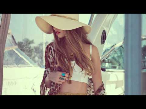 Fleetwood Mac - Dreams (Walter Sobcek Remix) | HD - UCG3CD8sVxOqHicHlLIZ8G_Q