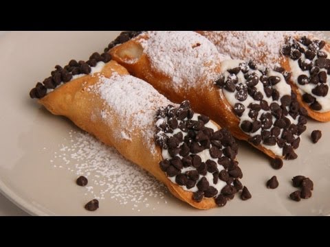 Homemade Cannoli Recipe - Laura Vitale - Laura in the Kitchen Episode 349 - UCNbngWUqL2eqRw12yAwcICg