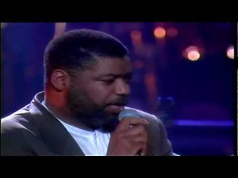 Ron Kenoly - Jesus is Alive