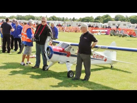 ②  GIANT SCALE RC AIRCRAFT SHOW LINE COMPILATION - LMA RAF COSFORD AIRSHOW - 2015 - UCMQ5IpqQ9PoRKKJI2HkUxEw