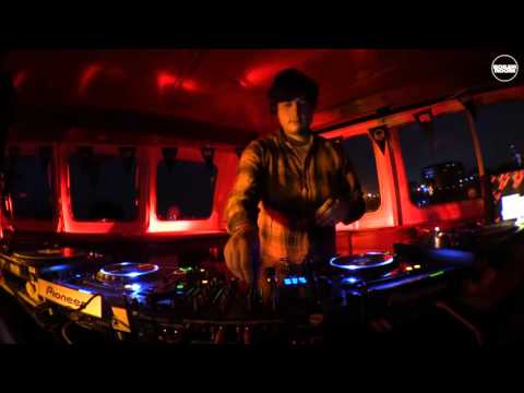 Medlar Converse Rubber Tracks Live x Boiler Room London DJ Set - UCGBpxWJr9FNOcFYA5GkKrMg