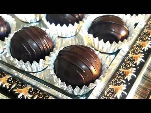 كويرات الشكلاط بالكوكاو بدون زبدة    Boules de chocolat aux cacahuète