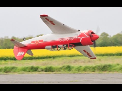 ③ GIANT 1/3 SCALE RC YAK 11 - MOKI 400cc 5 CYL RADIAL - ALI AT RAF TIBENHAM VE-DAY TRIBUTE - 2015 - UCMQ5IpqQ9PoRKKJI2HkUxEw