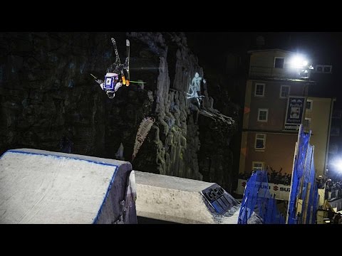 Urban Slopestyle Skiing Through the Streets of Austria - Red Bull PlayStreets 2015 - UCblfuW_4rakIf2h6aqANefA