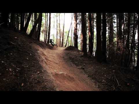 Downhill MTB in New Zealand with Brook MacDonald - Part 3 - UCblfuW_4rakIf2h6aqANefA