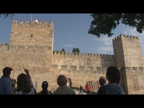 St George's Castle in Lisbon, Portugal - UCvW8JzztV3k3W8tohjSNRlw