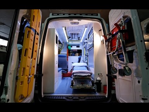 A healthcare expert explains why you should think twice before taking an ambulance to the hospital - UCcyq283he07B7_KUX07mmtA