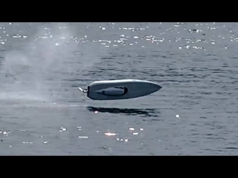 RC SPEEDBOAT 140 KMH POWERBOAT MODELSHIP CRASH !!! / Edderitz Germany 2015 - UCH6AYUbtonG7OTskda1_slQ