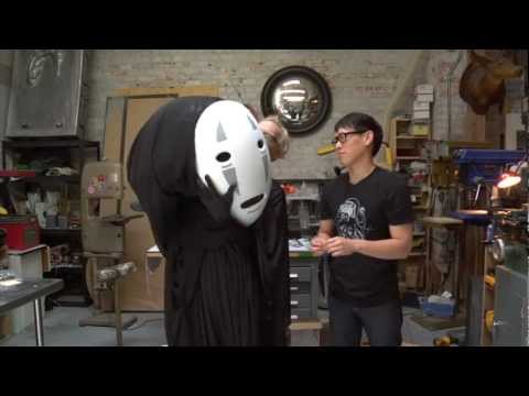 Inside Adam Savage's Cave: Spirited Away No-Face Cosplay - UCiDJtJKMICpb9B1qf7qjEOA