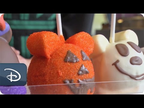 DIY Halloween: How-To Make ‘Witch Minnie’ Candy Apples | Disney Parks - UC1xwwLwm6WSMbUn_Tp597hQ