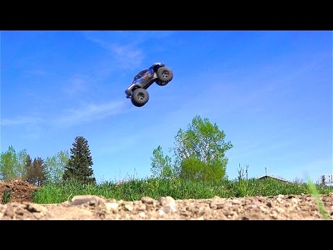 RC ADVENTURES - Traxxas X-Maxx gets Air Time - 6s Lipo, Electric Power 4x4 Monster Truck - UCxcjVHL-2o3D6Q9esu05a1Q