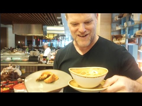 Out Of The Kitchen!  Feasting at a Singapore Buffet - Greg's Kitchen - UCGXHiIMcPZ9IQNwmJOv12dQ