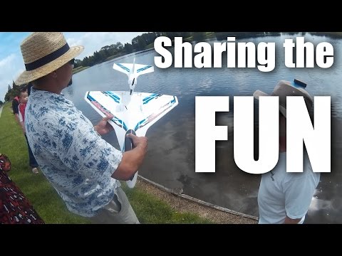 Christmas Day RC flying at the local lake in Tokoroa New Zealand - UCQ2sg7vS7JkxKwtZuFZzn-g