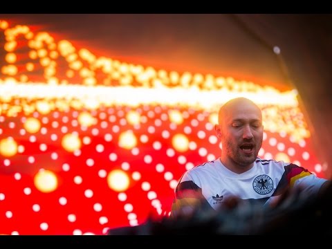 Tomorrowland 2014 | Paul Kalkbrenner - UCsN8M73DMWa8SPp5o_0IAQQ